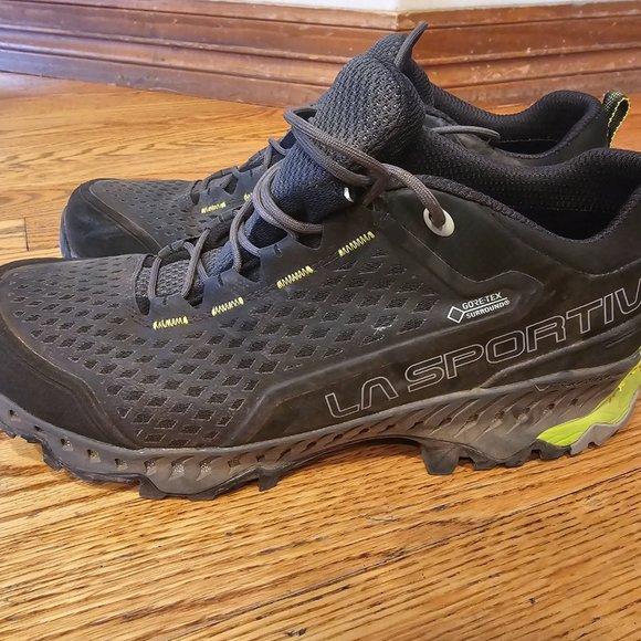 La sportiva spire GTX Gore-Tex hiking shoes